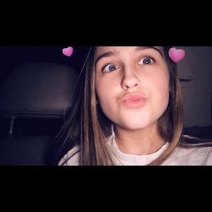 Meet your Posher, Bailey